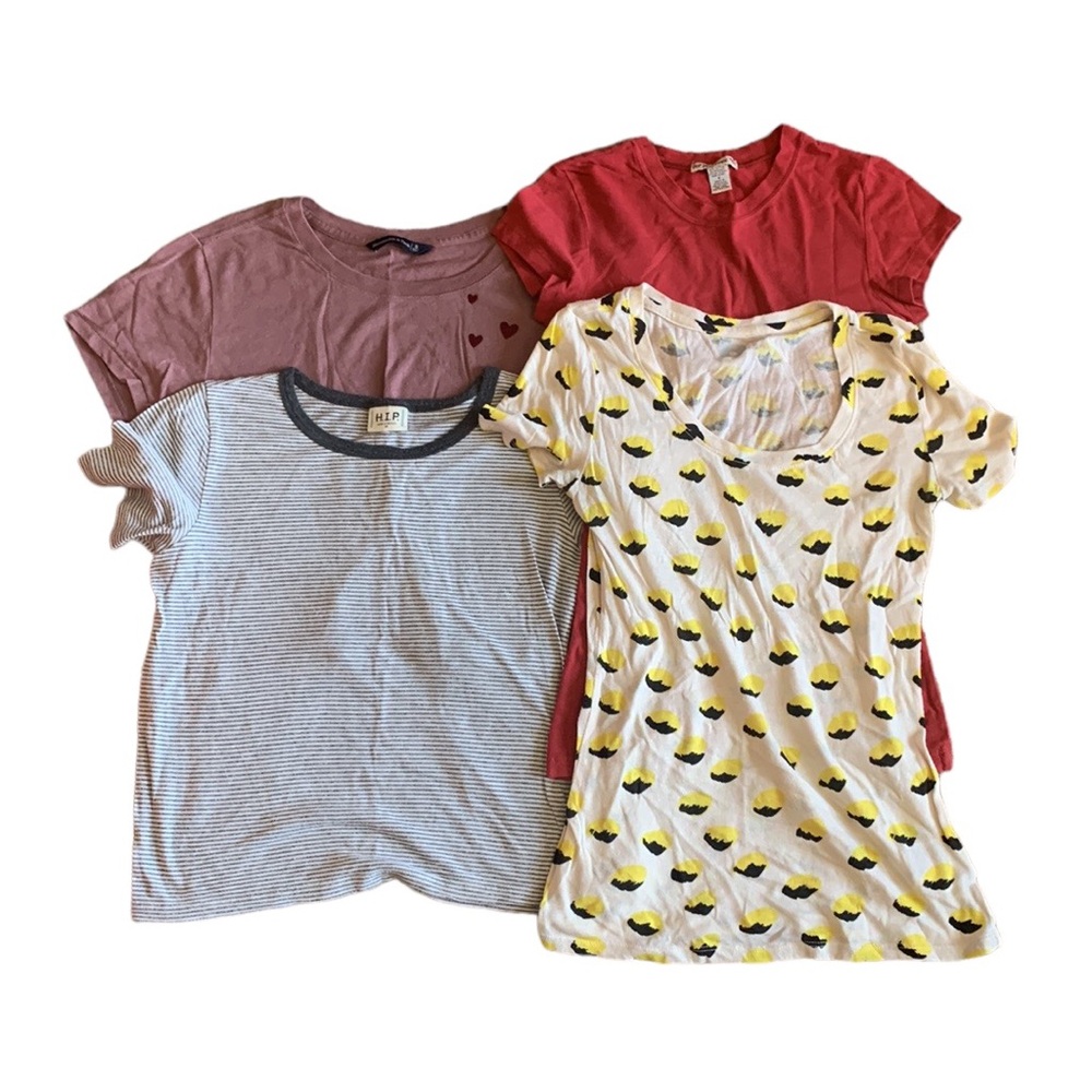 BUNDLE (4) Crop & Short Sleeve Tops, size S/M